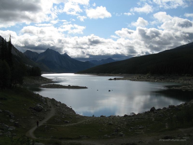 Jasper national park Medicine lake