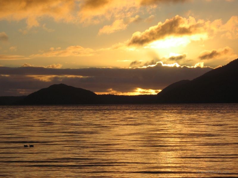 sunset Lago Huillinco lake