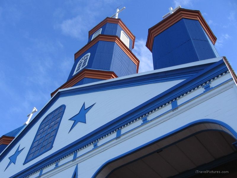 TenaÃºn church blue