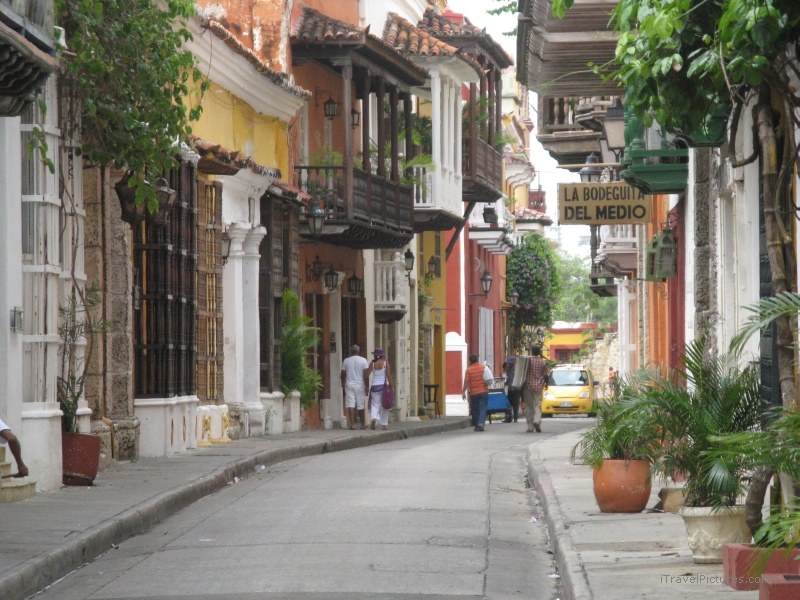 Cartagena colonial buildings street building