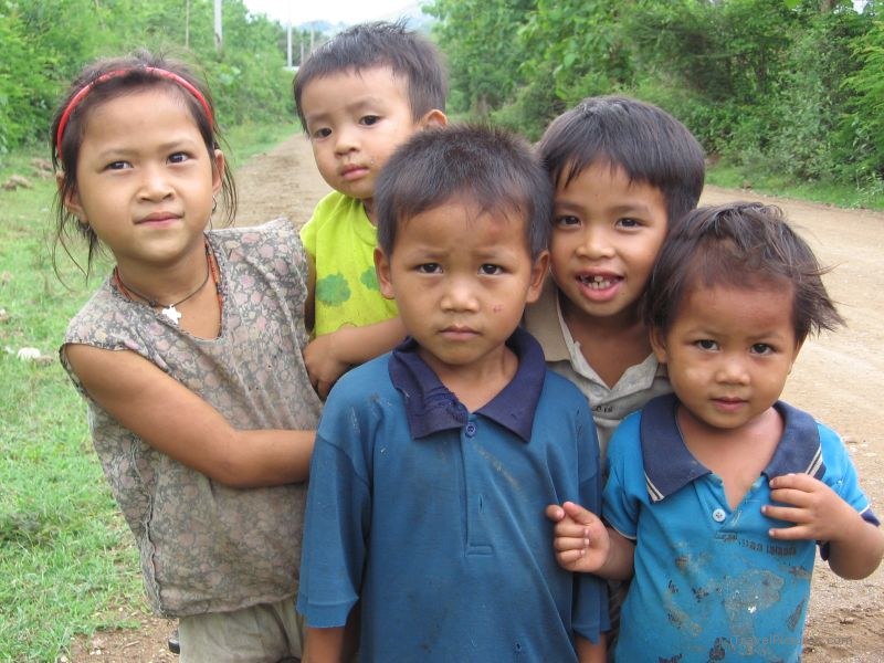 children Tat Kuang Si boy girl boys