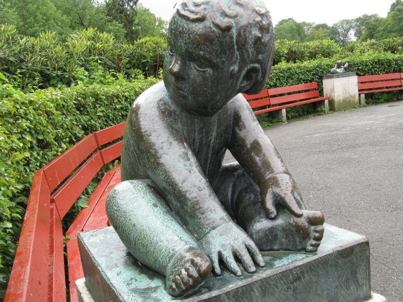 Vigeland statue park baby