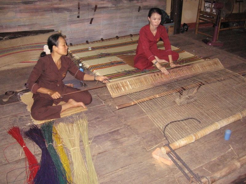 weavers weaver woman women
