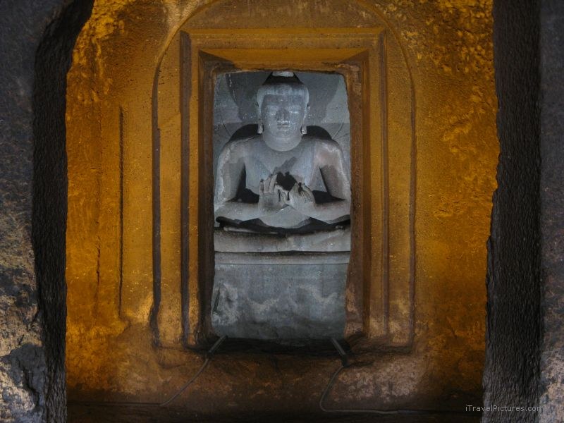 Ajanta caves cave statue