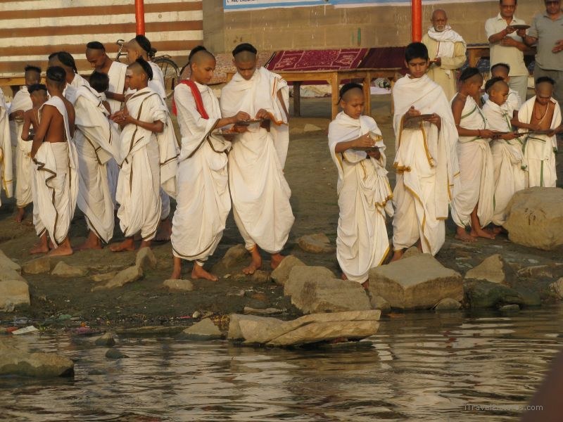 Varanasi ganges river prayer boys boy