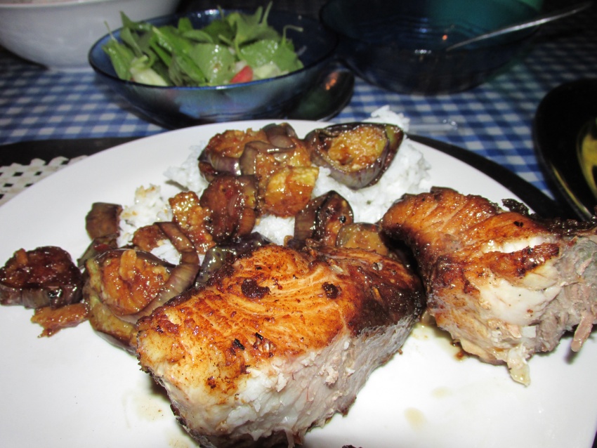 ish food Indonesian salad